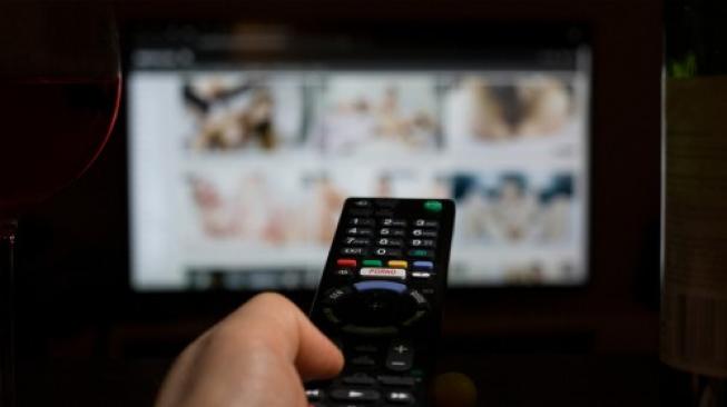 Waduh! Remaja Nonton Film Porno Lawas, Ternyata Bintangnya Ayah dan Ibunya Waduh! Remaja Nonton Film Porno Lawas, Ternyata Bintangnya Ayah dan Ibunya