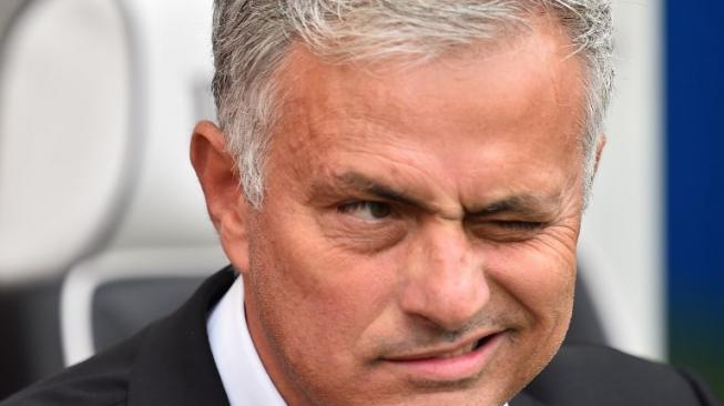 Tak Mau Lama Menganggur, Mourinho Ingin Kembali Melatih pada Musim Panas Tak Mau Lama Menganggur, Mourinho Ingin Kembali Melatih pada Musim Panas