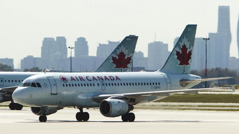 Tertidur Pulas, Penumpang Air Canada Ditinggal Saat Mendarat