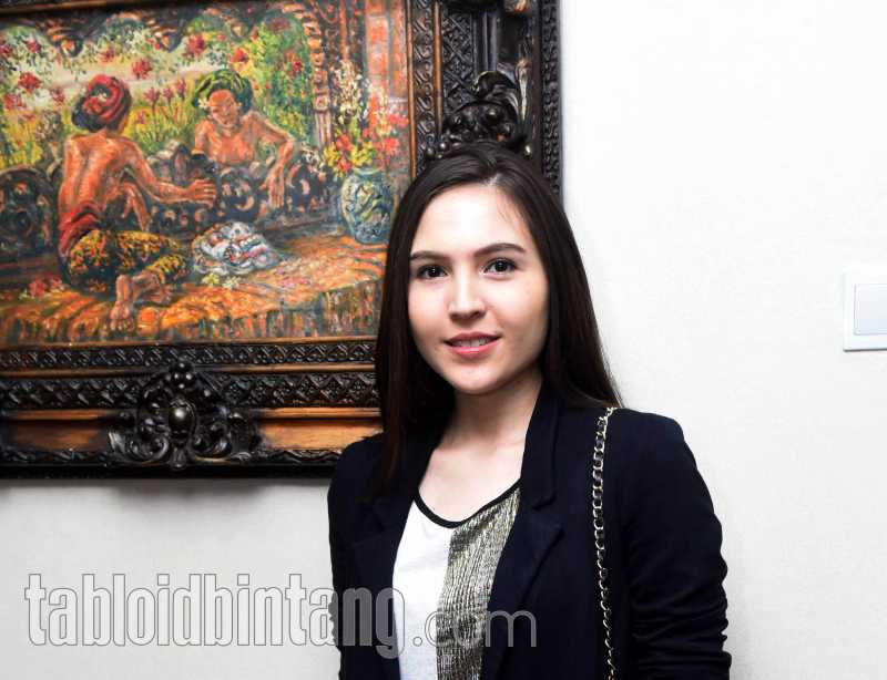 Olivia Jensen Melahirkan, Netizen: Kapan Hamilnya? Olivia Jensen Melahirkan, Netizen: Kapan Hamilnya?