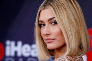 Hailey Baldwin minta izin ayah sebelum ganti nama keluarga Hailey Baldwin minta izin ayah sebelum ganti nama keluarga