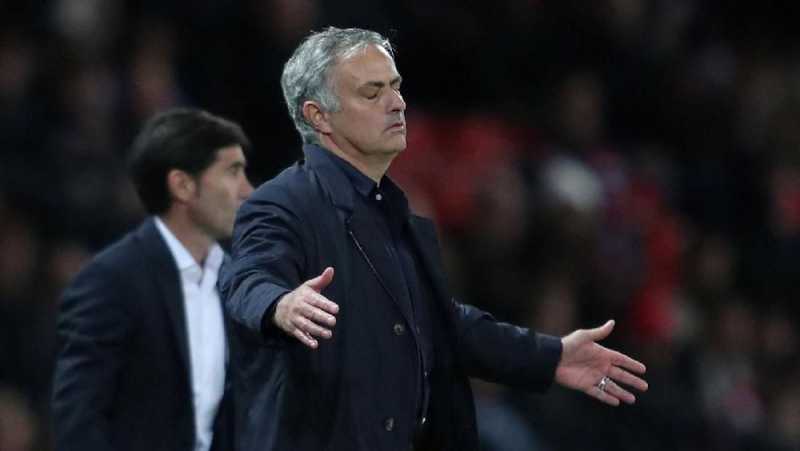 Giggs Larang Manchester United Pecat Mourinho