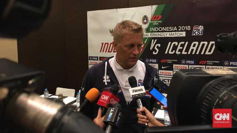 Pelatih Timnas Islandia Masih Praktik Dokter Gigi