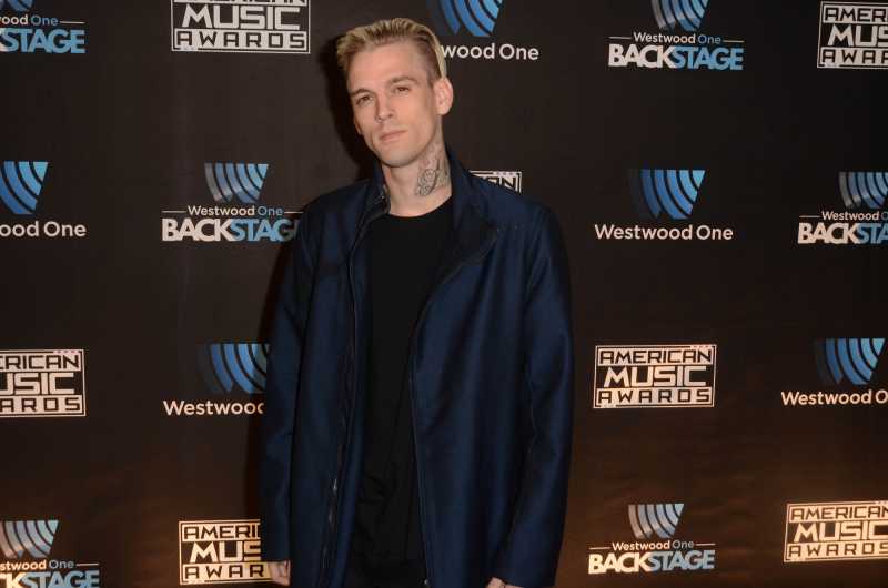 Aaron Carter Menderita Gangguan Kepribadian Ganda, Skizofrenia dan Depresi Aaron Carter Menderita Gangguan Kepribadian Ganda, Skizofrenia dan Depresi