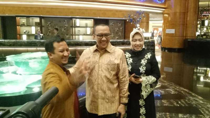 Imam Nahrawi hingga Yusuf Mansur Hadiri Resepsi Lindswell - Hulaefi Imam Nahrawi hingga Yusuf Mansur Hadiri Resepsi Lindswell - Hulaefi