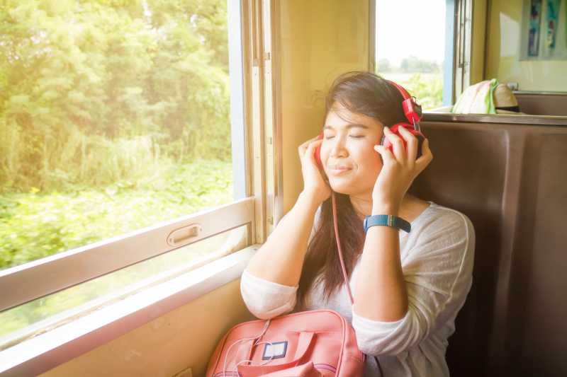 5 Playlist Spotify untuk Temani Kamu di Berbagai Suasana 5 Playlist Spotify untuk Temani Kamu di Berbagai Suasana