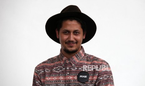 Keenan Pearce dan Kopi Keenan Pearce dan Kopi