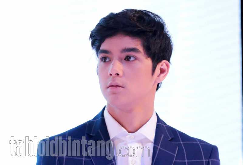 Saat Al Ghazali Liburan Bareng Ibunda Alyssa Daguise Saat Al Ghazali Liburan Bareng Ibunda Alyssa Daguise