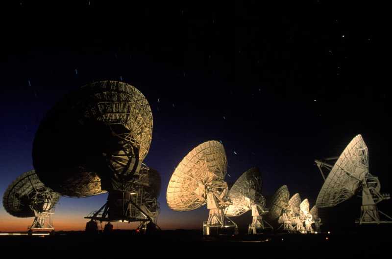 NASA: Alien Sudah Kunjungi Bumi NASA: Alien Sudah Kunjungi Bumi