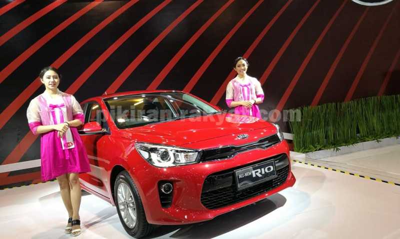 Penampakan All New Kia Rio Penampakan All New Kia Rio