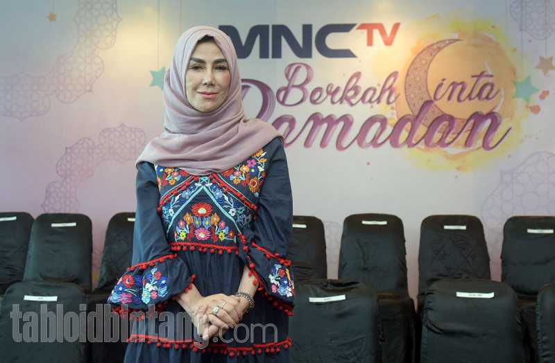 Cerita Amy Qanita Temani Syahnaz - Jeje Govinda dari Pacaran Hingga Bulan Madu Cerita Amy Qanita Temani Syahnaz - Jeje Govinda dari Pacaran Hingga Bulan Madu