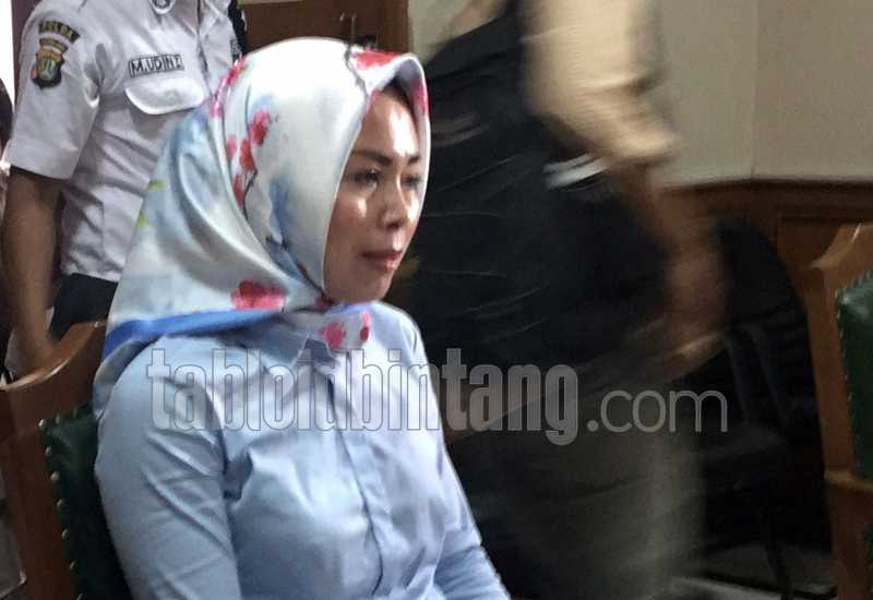 Gugatan Cerai Diputus Pengadilan, Begini Reaksi Mantan Istri Abdee Slank