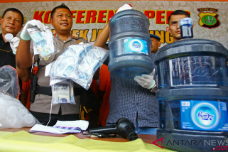 Pemalsuan Produk Air Minum Kemasan Galon