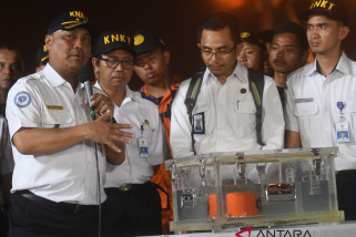 KNKT tegaskan Indonesia mampu lakukan pembacaan data FDR/CVR KNKT tegaskan Indonesia mampu lakukan pembacaan data FDR/CVR