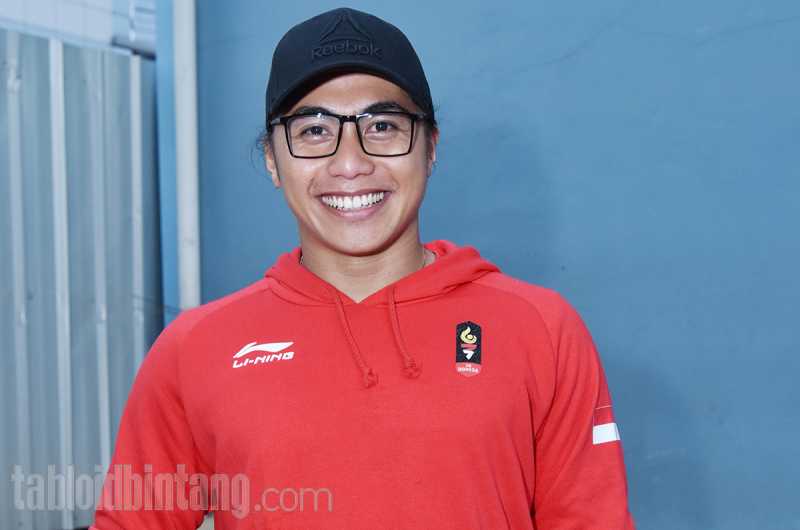 Aprilia Manganang Mencari Pacar, Tapi yang Menaksirnya Banyak Perempuan Aprilia Manganang Mencari Pacar, Tapi yang Menaksirnya Banyak Perempuan