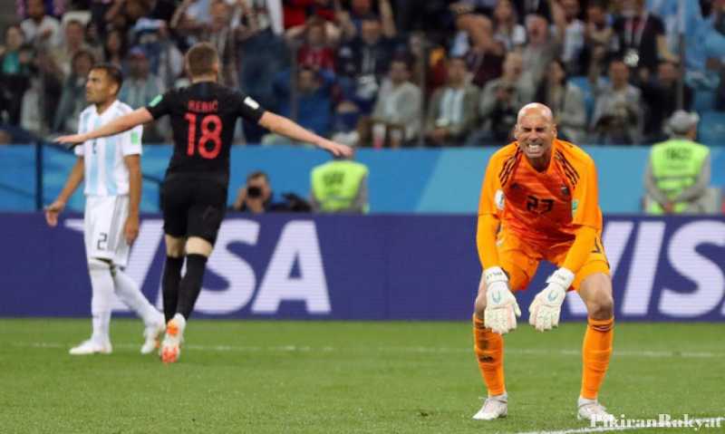 Argentina vs Kroasia, Blunder Kiper dan Kocar-kacirnya Penerus Maradona