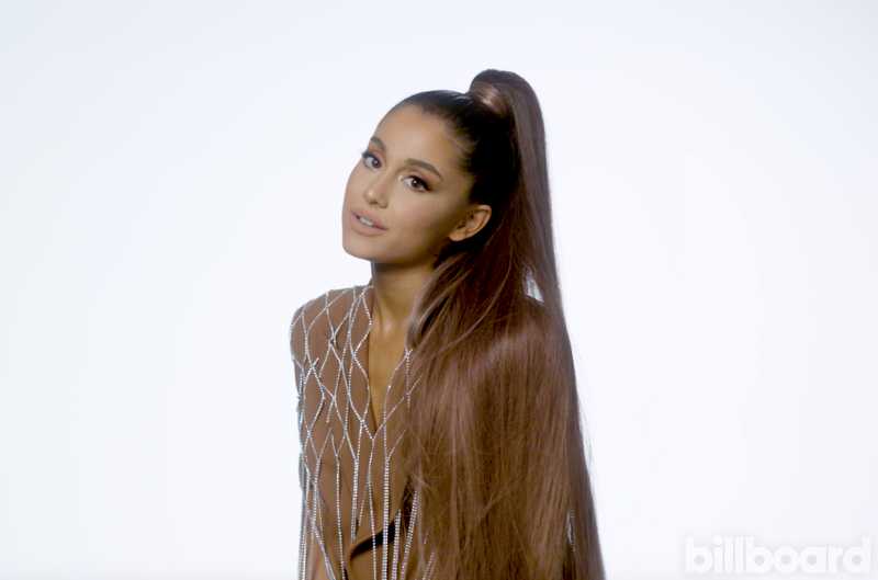 Lady Gaga Saingan Terberat Ariana Grande? Lady Gaga Saingan Terberat Ariana Grande?