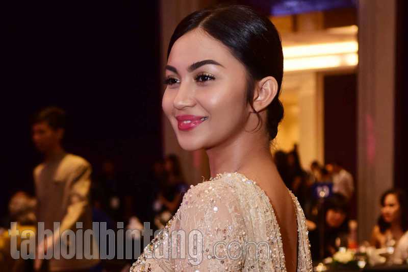 Sempat Tulis Kata Kasar di Instagram, Ariel Tatum Minta Maaf Sempat Tulis Kata Kasar di Instagram, Ariel Tatum Minta Maaf