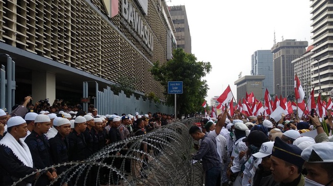 Imbauan Jauhi Jakarta 22 Mei: dari Macet hingga Ancaman Teroris Imbauan Jauhi Jakarta 22 Mei: dari Macet hingga Ancaman Teroris