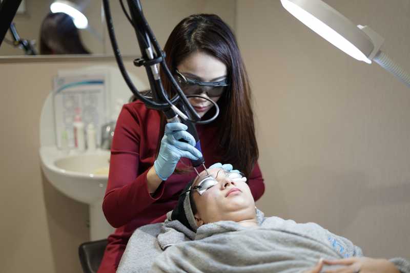 Berkenalan dengan Teknologi Kecantikan Baby Glow Dermablate Laser Tipe MCL31 Berkenalan dengan Teknologi Kecantikan Baby Glow Dermablate Laser Tipe MCL31