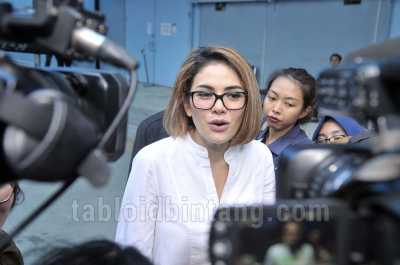 Femmy Permatasari Tak Mau Bertemu Nikita Mirzani, Takut Rahasianya Dibongkar?