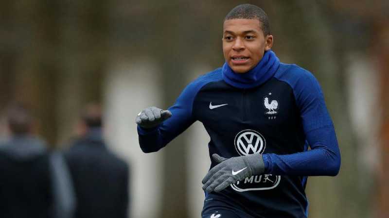Eden Hazard Dukung Kylian Mbappe Raih Ballon dOr 2018 Eden Hazard Dukung Kylian Mbappe Raih Ballon dOr 2018