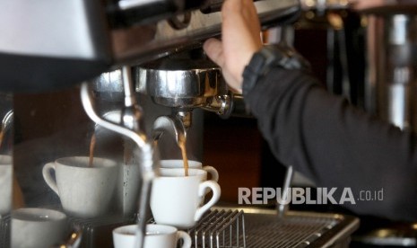 Profesi Barista Semakin Diminati Profesi Barista Semakin Diminati