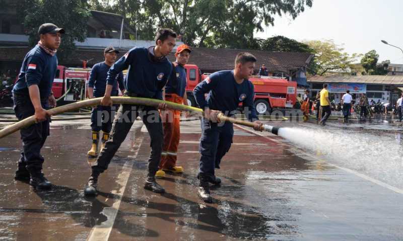 Pemeriksaan Angkutan Lebaran Diperketat Pemeriksaan Angkutan Lebaran Diperketat
