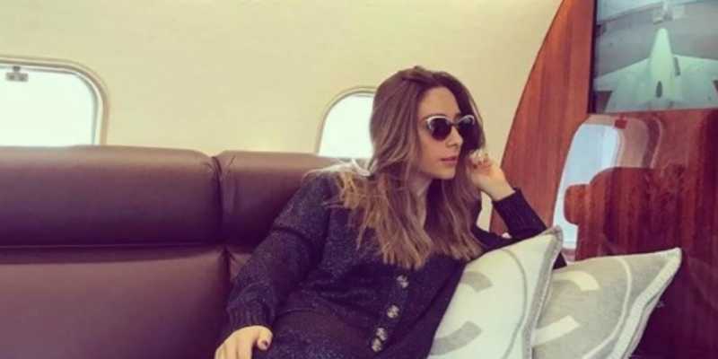 Merinding! Foto Terakhir 8 Sosialita Sebelum Jet Tabrak Gunung Merinding! Foto Terakhir 8 Sosialita Sebelum Jet Tabrak Gunung