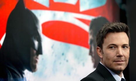 Ben Affleck Sanggah Tanggalkan Kostum Batman