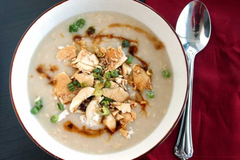 5 Fakta Menarik Seputar Sarapan Bubur Ayam 5 Fakta Menarik Seputar Sarapan Bubur Ayam