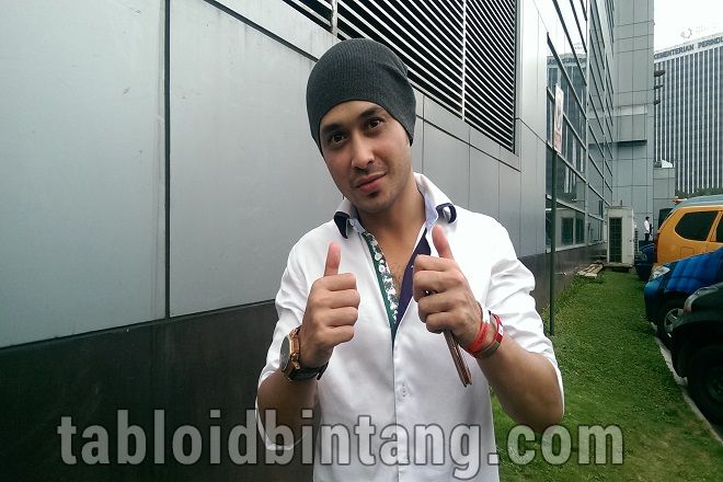 Tak Sengaja Tabrak Cynthia Ramlan, Meidian Maladi Sempat Dicurigai Pakai Narkoba Tak Sengaja Tabrak Cynthia Ramlan, Meidian Maladi Sempat Dicurigai Pakai Narkoba