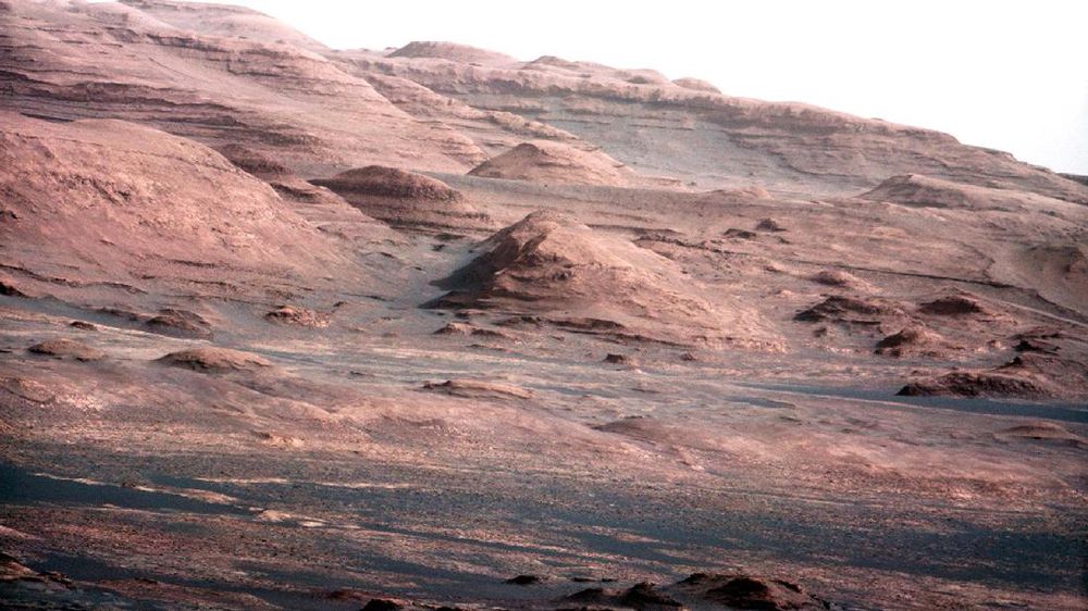 Foto NASA Perkirakan Tak Ada Aliran Air di Mars