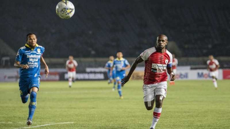 Hasil Liga 1: Persib Kalahkan Persipura 3-1 Hasil Liga 1: Persib Kalahkan Persipura 3-1