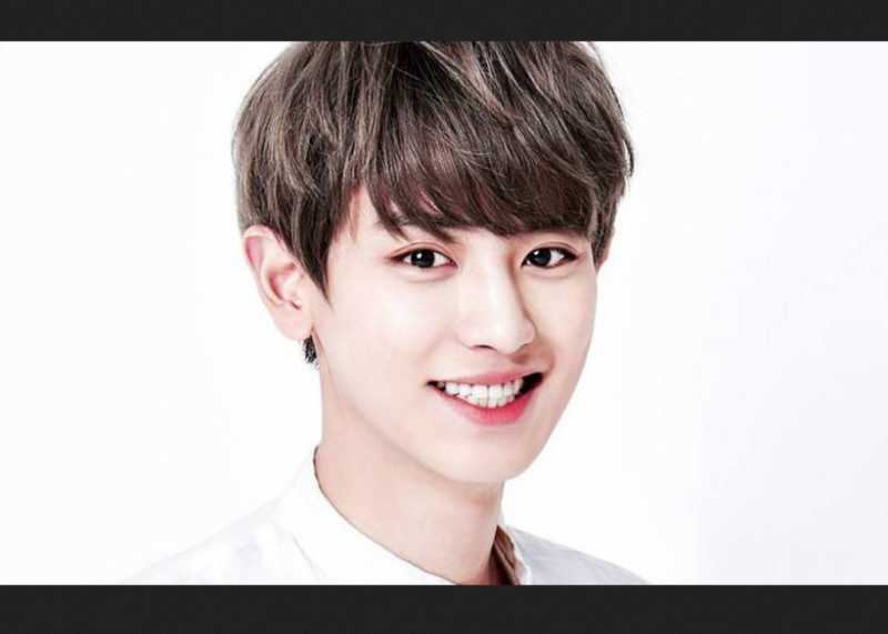 Chanyeol EXO Kejutkan Penggemar dengan 2 Lagu Ciptaannya Sendiri Chanyeol EXO Kejutkan Penggemar dengan 2 Lagu Ciptaannya Sendiri
