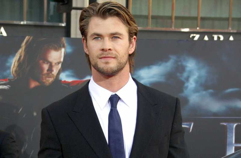 Heboh Joget Lagu Miley Cyrus, Chris Hemsworth Diserang Anjing Heboh Joget Lagu Miley Cyrus, Chris Hemsworth Diserang Anjing