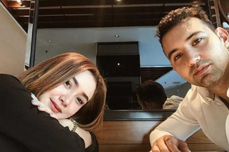 Dicibir Karena Panggil Kekasihnya Monyet, Begini Tanggapan Cita Citata Dicibir Karena Panggil Kekasihnya Monyet, Begini Tanggapan Cita Citata