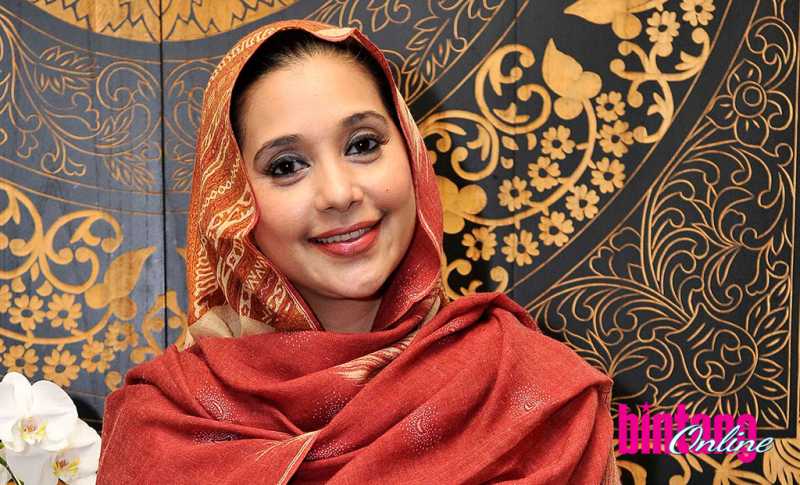 Jarang Terlibat di Film dan Sinetron, Ayu Azhari Ingin Terjun ke Politik? Jarang Terlibat di Film dan Sinetron, Ayu Azhari Ingin Terjun ke Politik?
