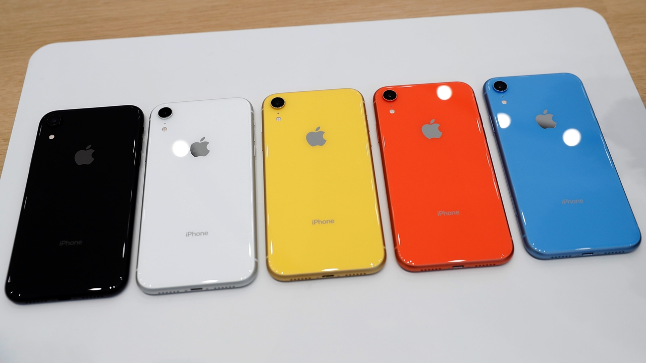 iPhone XR Kurang Laku karena Tidak Ada Tombol Home?