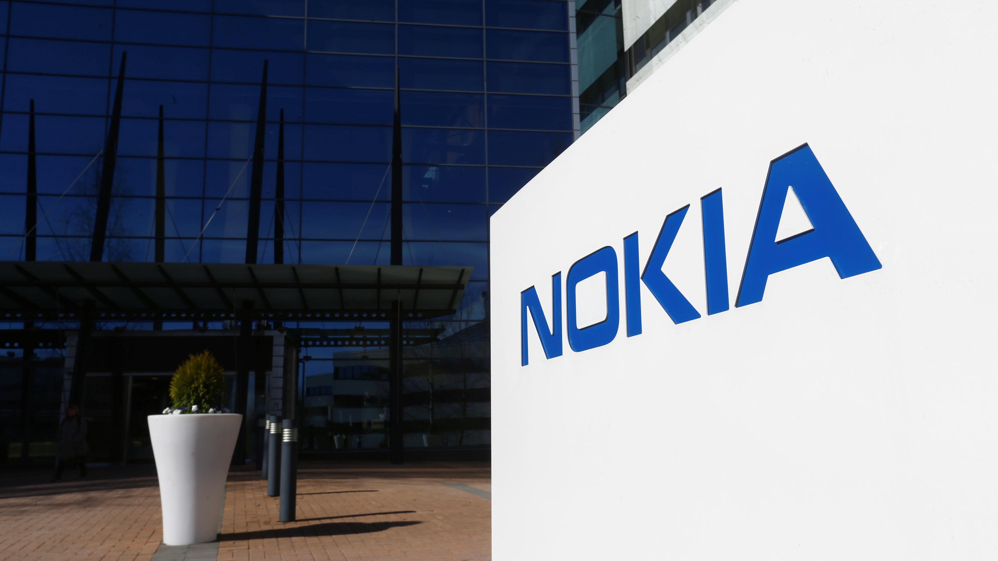 Nokia Beri Layanan Internet 4G LTE di Pesawat