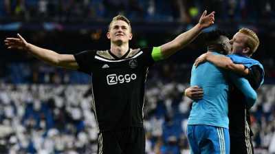 Rayu De Ligt, MU Siapkan Gaji Rp4,3 Miliar Per Pekan