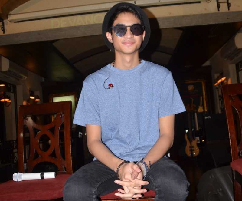 Iis Dahlia Ancam Netizen yang Merusak Psikologis Anaknya Iis Dahlia Ancam Netizen yang Merusak Psikologis Anaknya