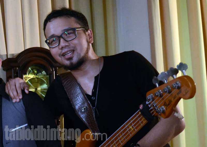 Kabar Duka, Pemain Bas Kerispatih Andika Putrasahadewa Meninggal Dunia Kabar Duka, Pemain Bas Kerispatih Andika Putrasahadewa Meninggal Dunia