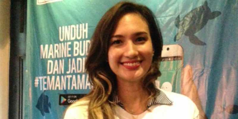 Siapa Pria Misterius di Instagram Nadine Chandrawinata? Siapa Pria Misterius di Instagram Nadine Chandrawinata?