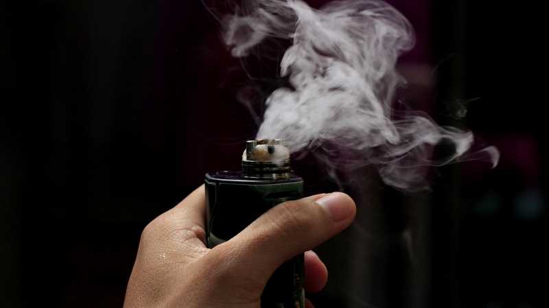Seorang Pria Alami Luka Bakar Parah Akibat Vape Meledak Seorang Pria Alami Luka Bakar Parah Akibat Vape Meledak