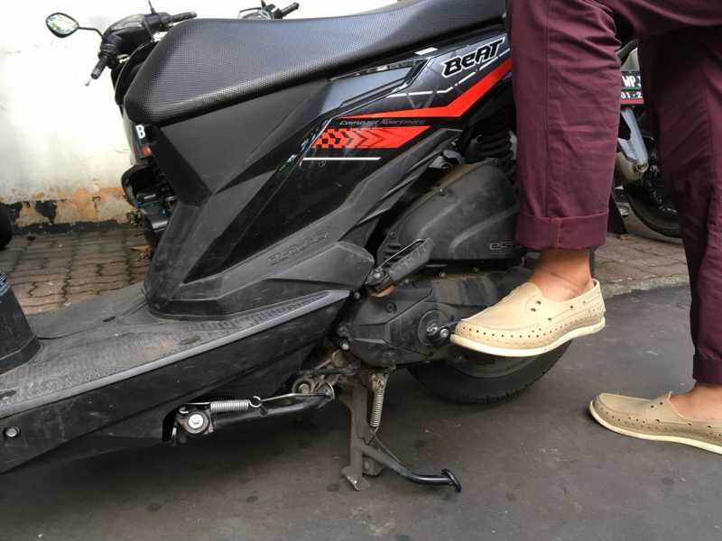 Memanaskan Mesin Sepeda Motor Jangan Lebih dari 5 Menit, Kenapa? Memanaskan Mesin Sepeda Motor Jangan Lebih dari 5 Menit, Kenapa?