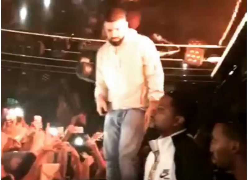 Drake Memarahi Penonton Konsernya yang Kurang Ajar pada Wanita Drake Memarahi Penonton Konsernya yang Kurang Ajar pada Wanita