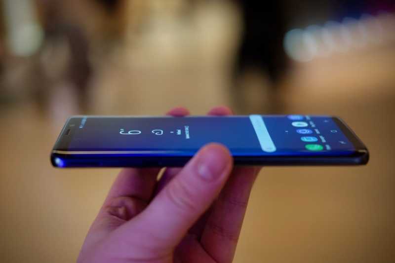Laba Samsung Jeblok, Galaxy S9 Tak Laku? Laba Samsung Jeblok, Galaxy S9 Tak Laku?
