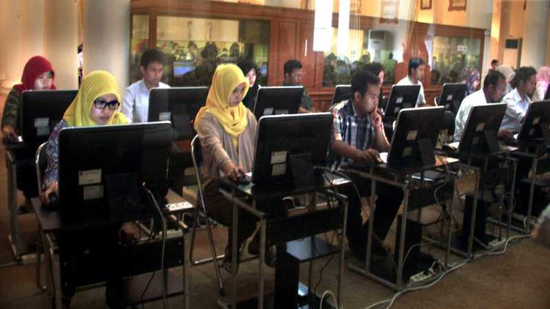 Kemenristekdikti Buka Hampir 1500 Lowongan CPNS di 121 PTN Kemenristekdikti Buka Hampir 1500 Lowongan CPNS di 121 PTN