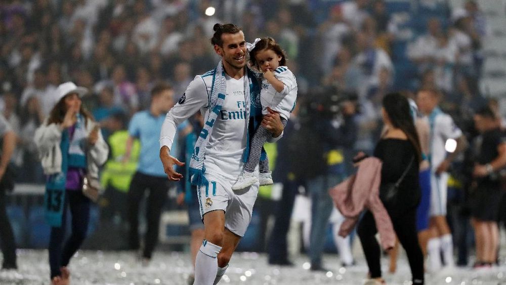 Ronaldo Pergi, Bale Disayang Real Madrid